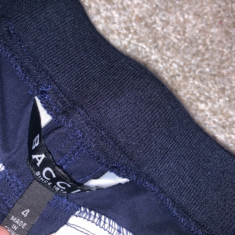 BRAND NWT Baccini Dark Blue & Red Rose shorts sz 4 - Picture 6 of 7